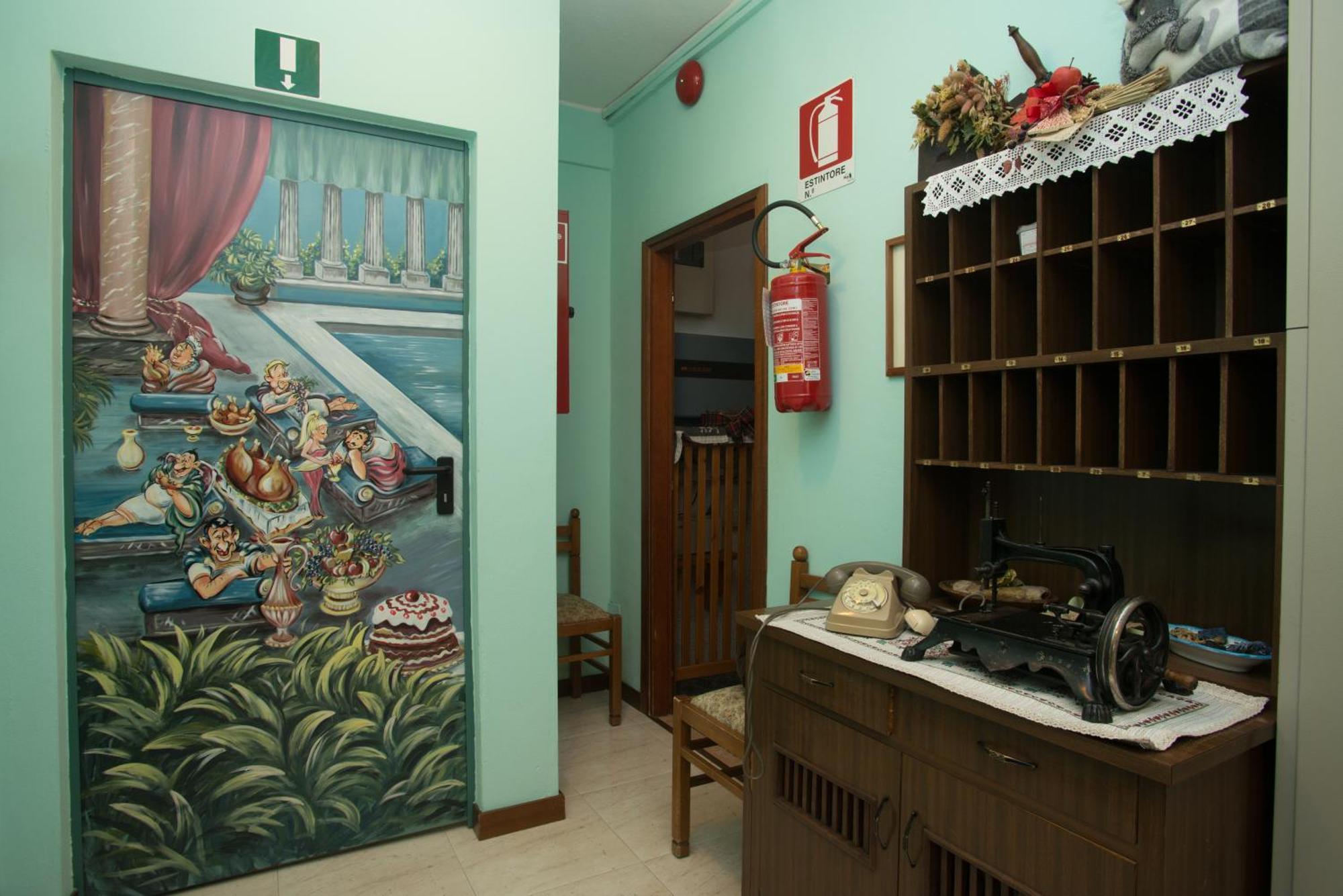 Hotel Pigna D'Oro Chiesa in Valmalenco Bagian luar foto